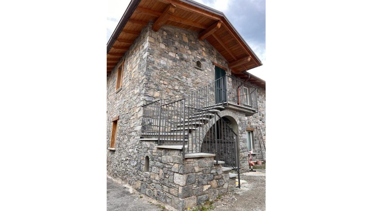 Casa Elena Apartment Consiglio di Rumo Екстериор снимка
